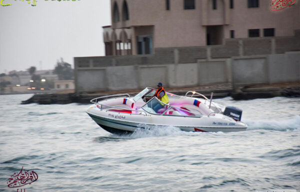 لمسة ابداع لتأجير ليموزينات الأفراح والمناسبات